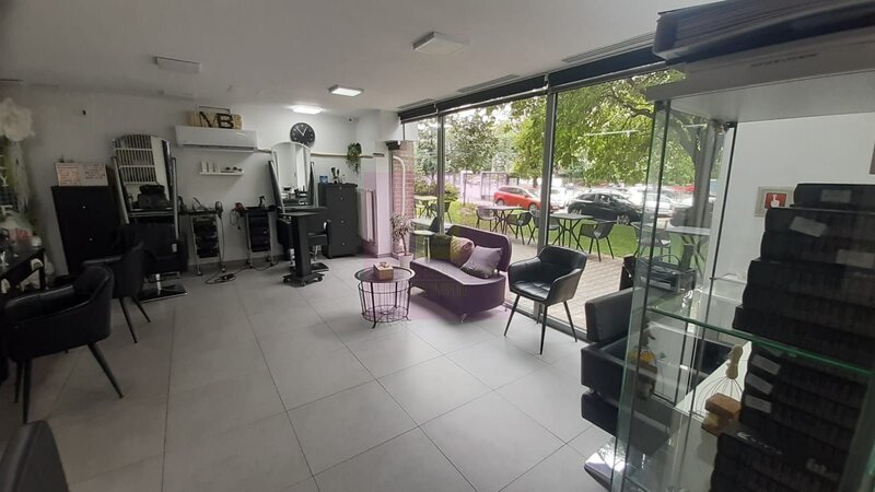 Spatiu Comercial Stradal Soseaua Colentina zona Teiul Doamnei Suveica
